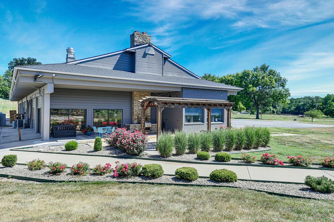 Fairway Hills Apartments in Leavenworth, KS - Foto de edificio