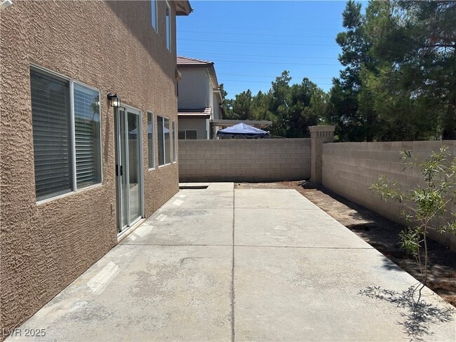 10245 Missouri Meadows St in Las Vegas, NV - Building Photo - Building Photo