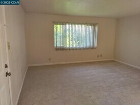 2121 Stanton Ave in San Pablo, CA - Building Photo