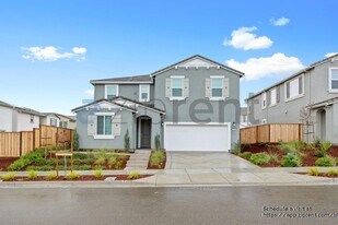 5694 Loray Ln in Tracy, CA - Building Photo