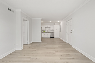 3215 W Swann Ave in Tampa, FL - Building Photo - Building Photo