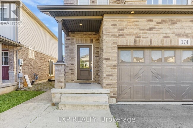 174 Winterberry Blvd in Thorold, ON - Building Photo - Building Photo