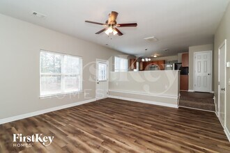 3091 Overlook Ln in Douglasville, GA - Foto de edificio - Building Photo