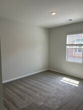 40 Hidden Pointe Dr in Savannah, GA - Building Photo - Building Photo