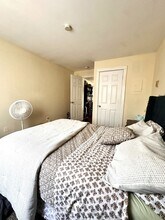 40-42-42 North Ave in Burlington, VT - Building Photo - Building Photo