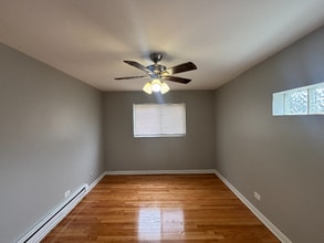 3115 W 79th St-Unit -3125-2 in Chicago, IL - Building Photo - Building Photo