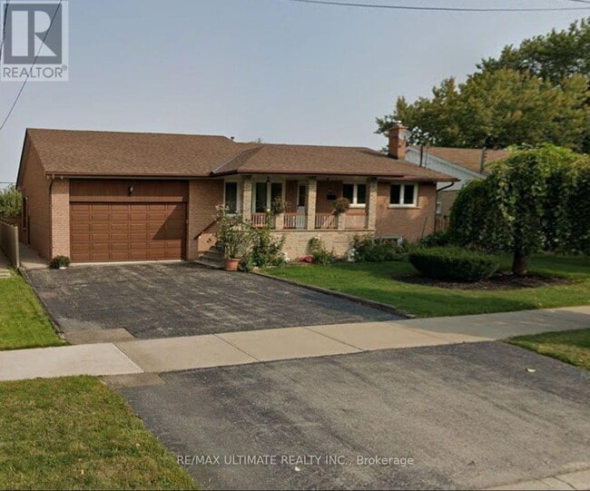 136 Rustic Rd