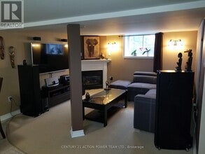 1512 Blackheath St in Ottawa, ON - Building Photo - Building Photo