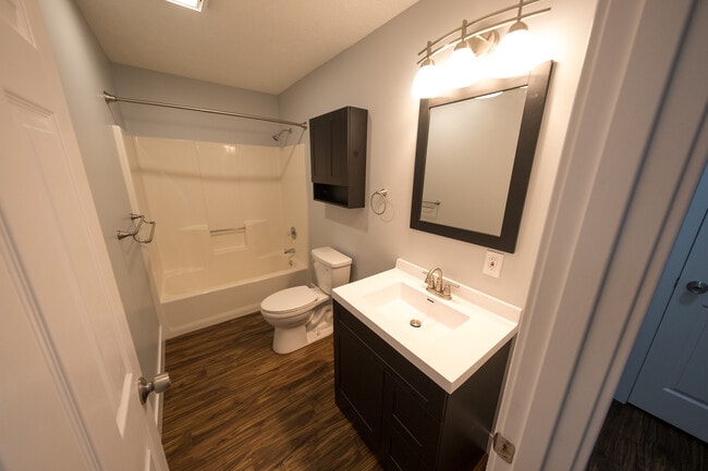 4263 Eagle Crest Dr, Unit 4263 in Williamsburg, MI - Building Photo - Building Photo