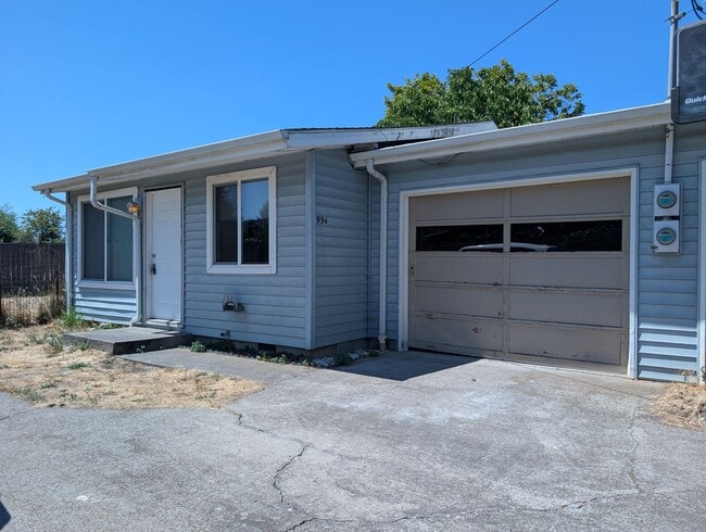 property at 994 Virgil Ave