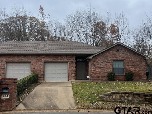 property at 6090 Creekside Cir