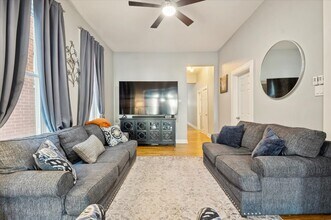 1448 N Fairfield Ave in Chicago, IL - Building Photo - Building Photo