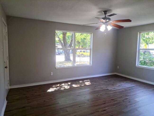 5324 High School Ln in Irving, TX - Building Photo - Building Photo