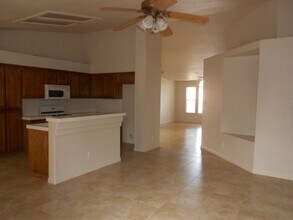 259 Pelican Pl in Yuba City, CA - Building Photo - Building Photo