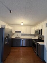 74 Tennis Plaza Rd in Dracut, MA - Building Photo - Building Photo