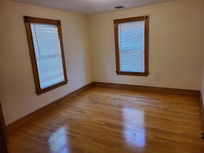 152 Gore St in Cambridge, MA - Building Photo - Building Photo