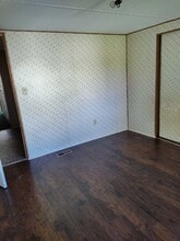 4 Iron Mine Hill MHP in Gardiner, ME - Building Photo - Building Photo