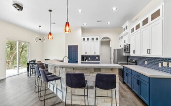 1560 Hilltop Ridge in New Braunfels, TX - Building Photo - Building Photo