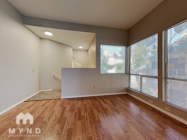 101 N 7th St in Phoenix, AZ - Foto de edificio - Building Photo
