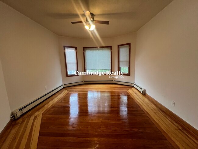 6 Boston Ave, Unit T