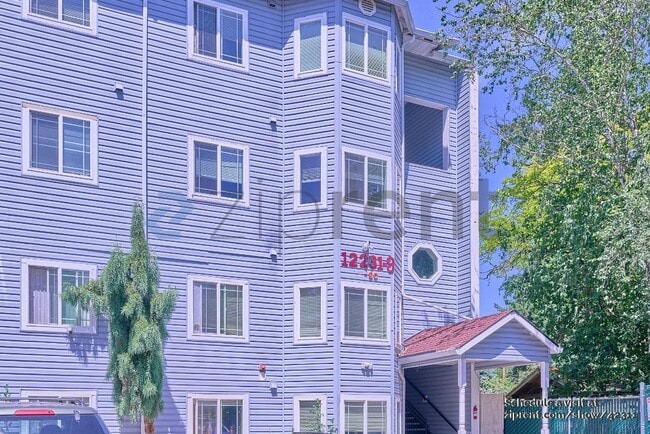 12239 SE Bush St in Portland, OR - Building Photo - Building Photo