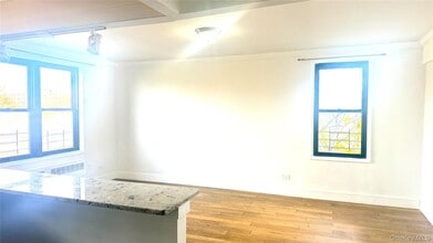 150-40-15071 71st Ave in Queens, NY - Building Photo - Building Photo