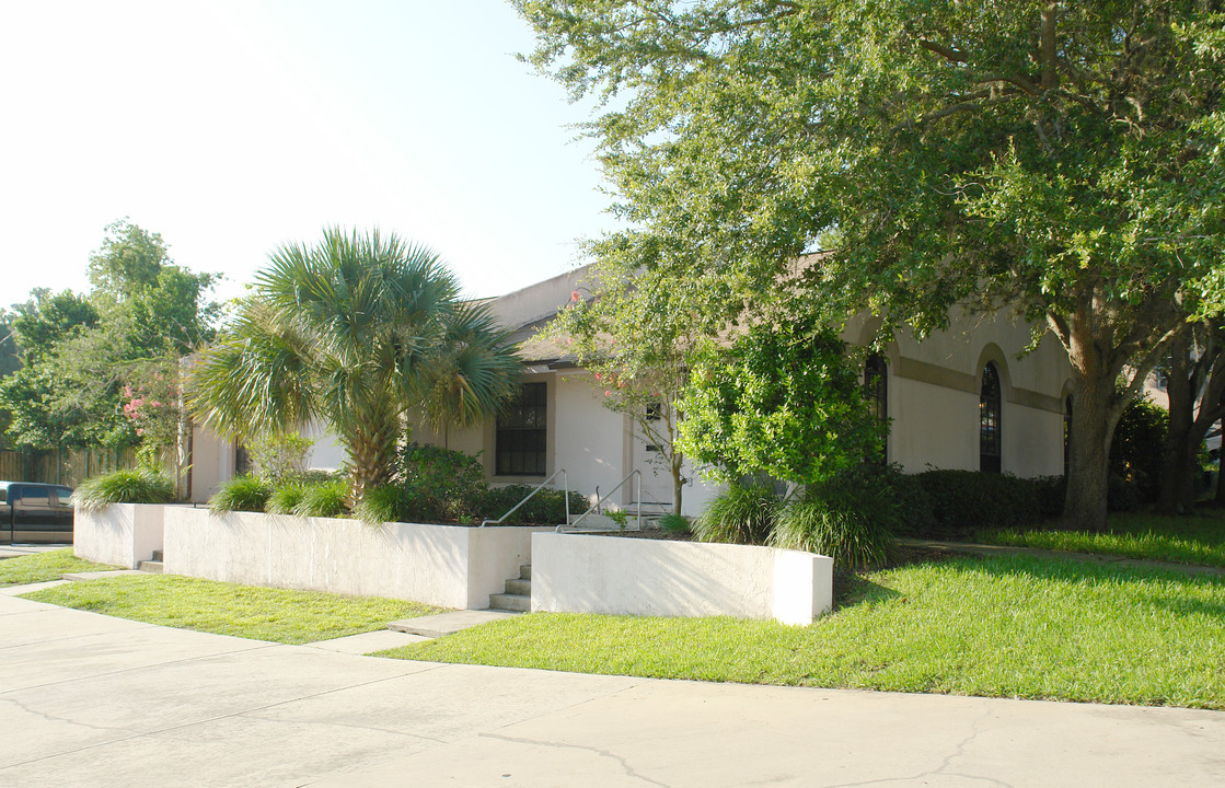 783-785 8th St in Clermont, FL - Foto de edificio