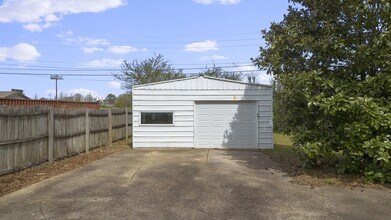 6627 Hilton Dr in Chattanooga, TN - Building Photo - Building Photo