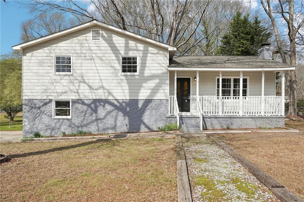 83 S Forty Pass E in Hiram, GA - Building Photo