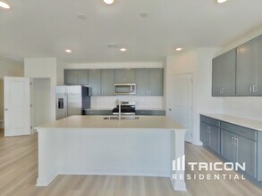 5311 Carnegie Rd in Old Hickory, TN - Building Photo - Building Photo