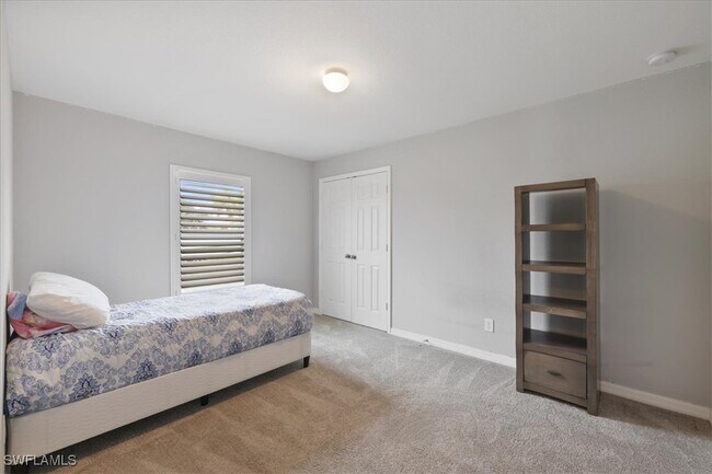 property at 315 SW 31st Pl