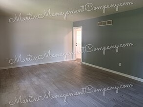 810 Ruth Ann Dr in Sedalia, MO - Building Photo - Building Photo