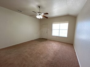 1405 Cinch Dr in Killeen, TX - Building Photo - Building Photo