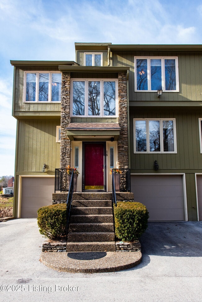 15 Harrods Landing Dr in Prospect, KY - Building Photo - Building Photo