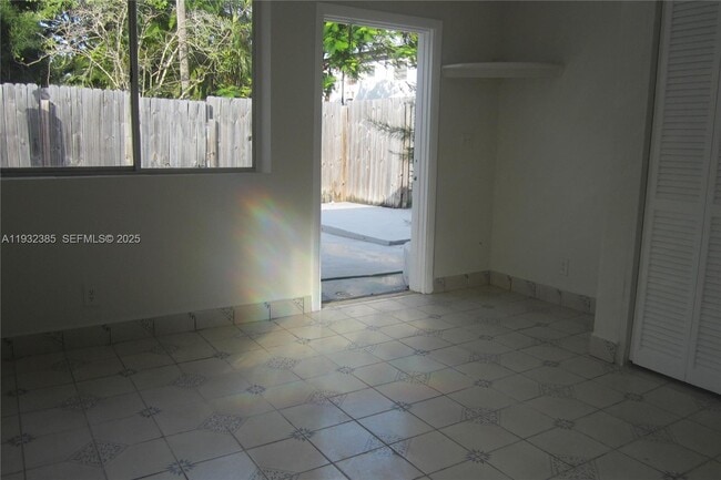 2019 Fletcher St in Hollywood, FL - Building Photo - Building Photo