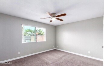 7127 W Vermont Ave in Glendale, AZ - Building Photo - Building Photo