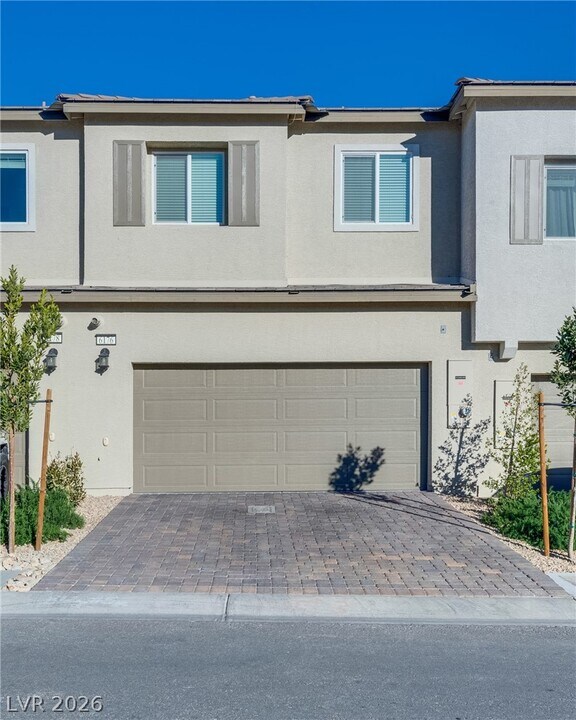 6176 Rathbone St in Las Vegas, NV - Building Photo