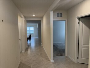 1061 Fig St in Tavares, FL - Building Photo - Building Photo