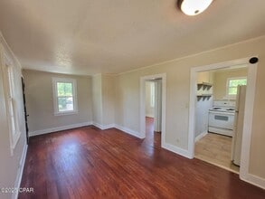 131 Allen Ave in Panama City, FL - Building Photo - Building Photo