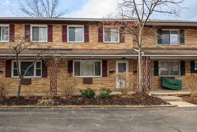 property at 1614 Lee Terrace Dr