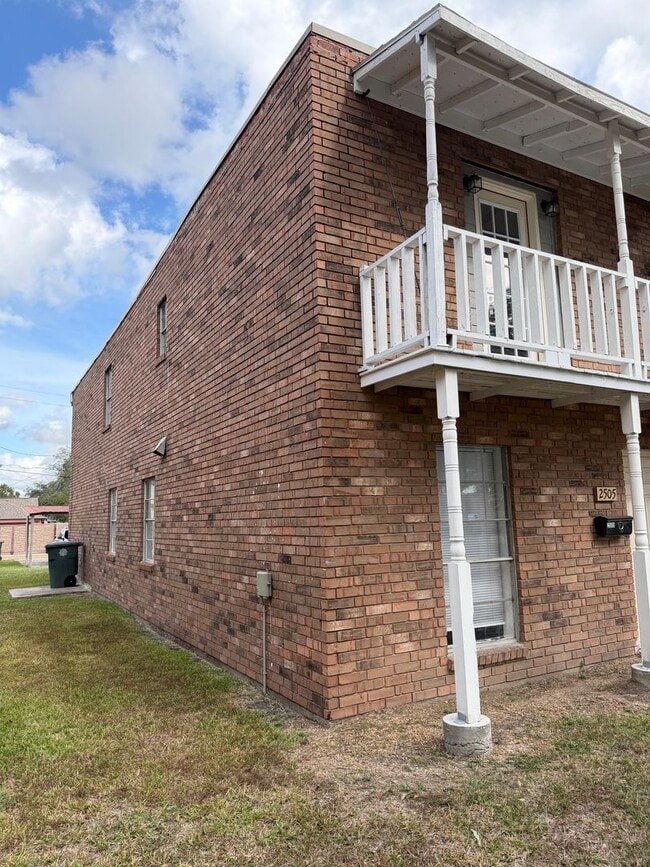 2505 Oak Park Blvd in Lake Charles, LA - Building Photo - Building Photo