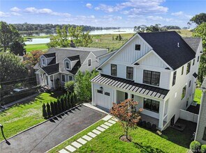 184 Soundview Ave in Rye, NY - Building Photo - Building Photo