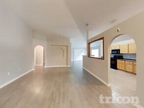 1217 Sheridan Bay Dr in Ruskin, FL - Building Photo - Building Photo