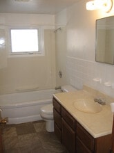 1436 15th St S in Fargo, ND - Building Photo - Building Photo