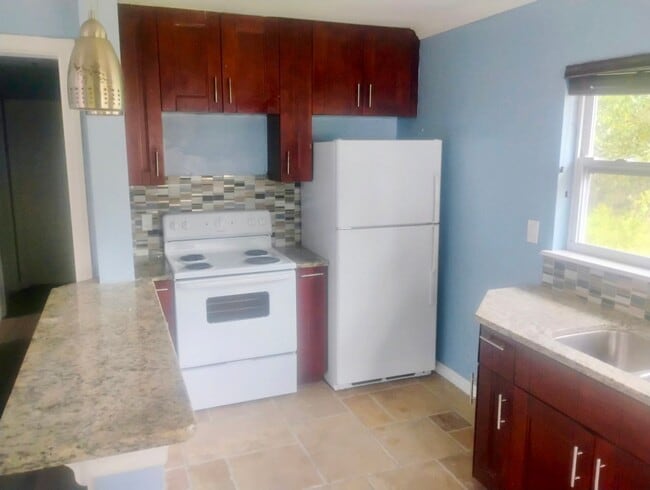 1759 W 11th St in Jacksonville, FL - Building Photo - Building Photo