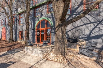 Farmer's Exchange Student Lofts in Athens, GA - Building Photo - Building Photo