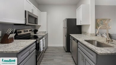 1811 E Apache Blvd in Tempe, AZ - Building Photo - Building Photo