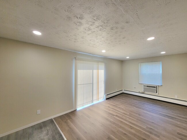 2936 W McMicken Ave, Unit 1 in Cincinnati, OH - Building Photo - Building Photo