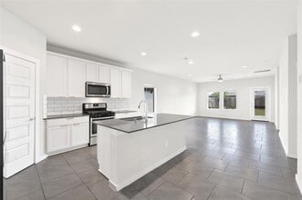 18906 Allendale Frst Dr in Richmond, TX - Building Photo - Building Photo