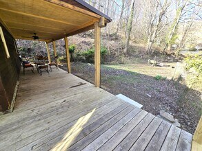 124 Tilley Rd in Vilas, NC - Building Photo - Building Photo